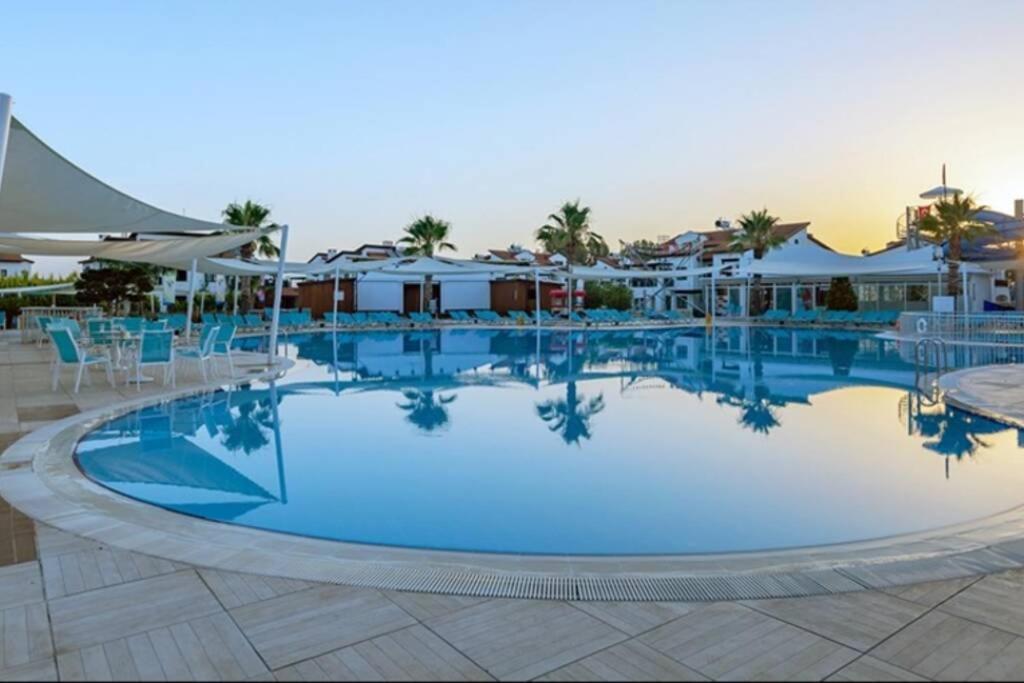 Fun&Sun Two Villas For Big Families Белек Экстерьер фото